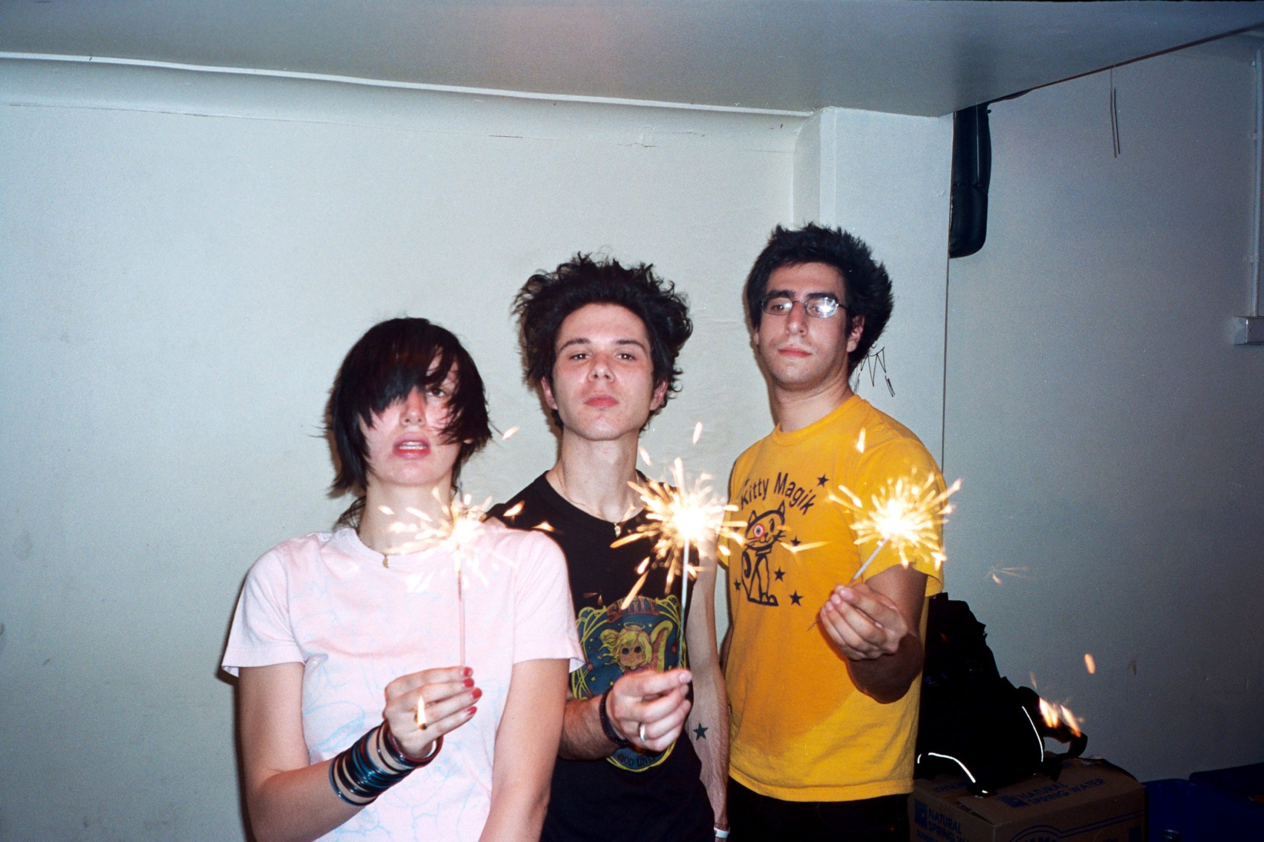 Yeah Yeah Yeahs - Sparkler Photo